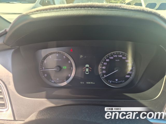 Hyundai Sonata (LF) 1.6 Turbo Smart Special 2016 — фото 11