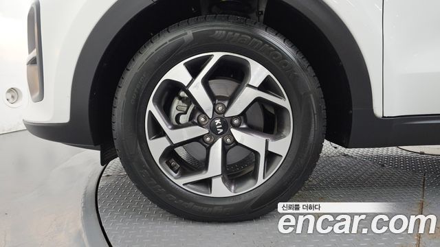 Kia Sportage The Bold Diesel 2.0 4WD Luxury 2019 — фото 5