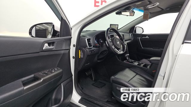 Kia Sportage The Bold Diesel 2.0 4WD Luxury 2019 — фото 10