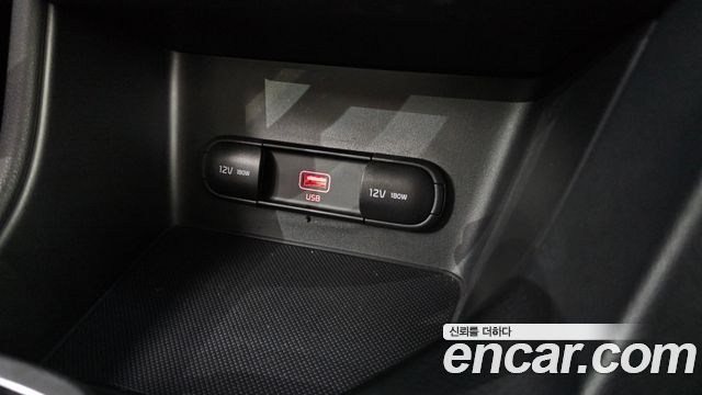 Kia Sportage The Bold Diesel 2.0 4WD Luxury 2019 — фото 30