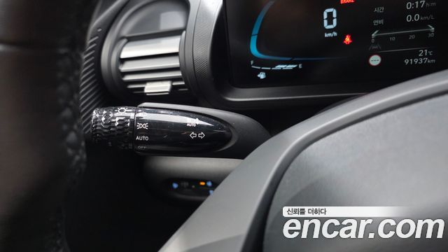 Hyundai Casper The Essential Light 2024 — фото 28