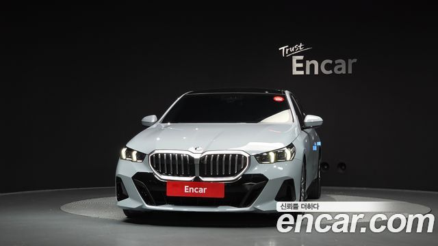 BMW 5 Series (G60) 520i M Sport 2025 — фото 3