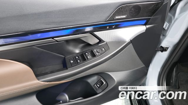 BMW 5 Series (G60) 520i M Sport 2025 — фото 31