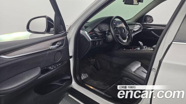 BMW X5 (F15) xDrive 30d 2017 — фото 10