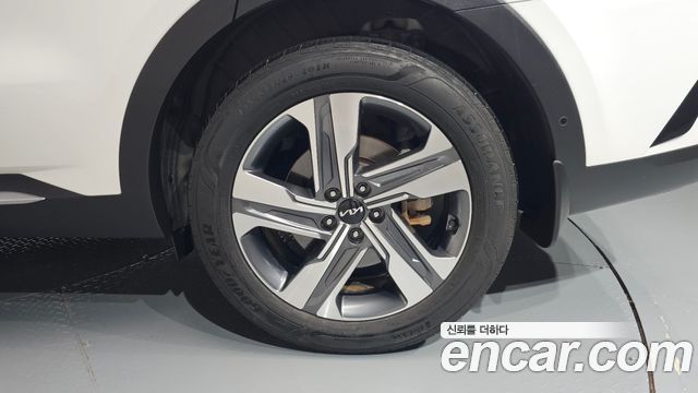 Kia Sorento (IV) HEV 1.6 2WD Gravity 2022 — фото 21