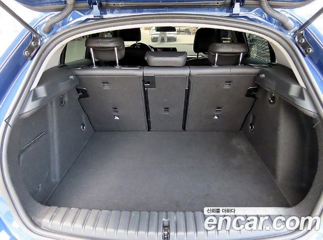 BMW 1 Series (F40) 118d Joy 2021 — фото 21
