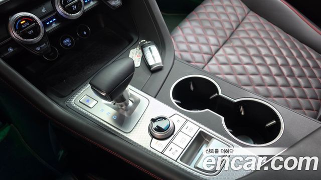 Genesis G70 Gasoline 2.0T 2WD 2021 — фото 9