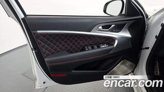Genesis G70 Gasoline 2.0T 2WD 2021 — фото 24