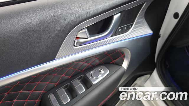 Genesis G70 Gasoline 2.0T 2WD 2021 — фото 28
