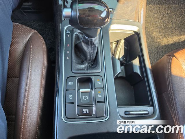 Kia Sorento Diesel 2.0 2WD Noblesse 2016 — фото 9