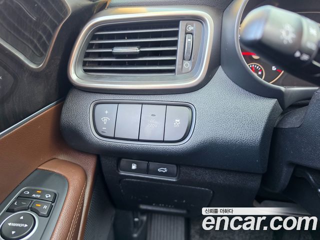 Kia Sorento Diesel 2.0 2WD Noblesse 2016 — фото 15