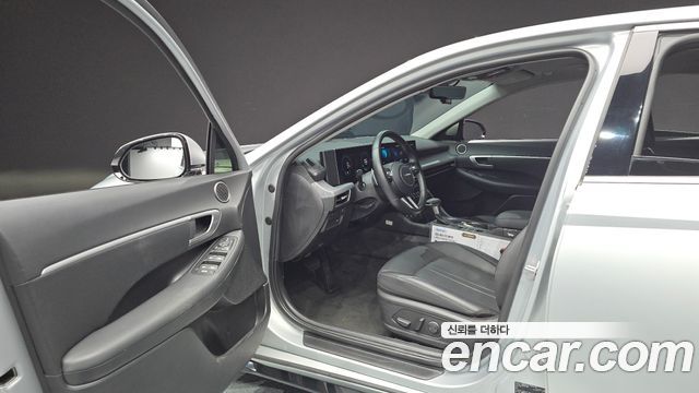 Hyundai Sonata The Edge (DN8) 2.0 LPG(Rent) Business 1 2025 — фото 10