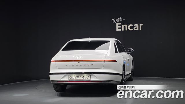 Hyundai Grandeur Hybrid (GN7) Premium 2023 — фото 4