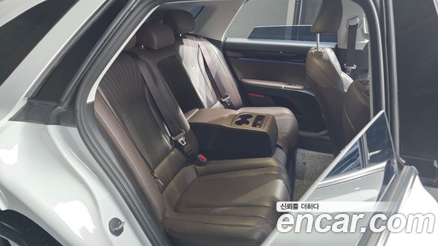 Hyundai Grandeur Hybrid (GN7) Premium 2023 — фото 12