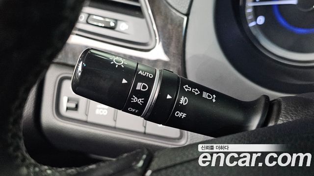 Hyundai Grandeur (HG) HG240 Luxury 2012 — фото 30