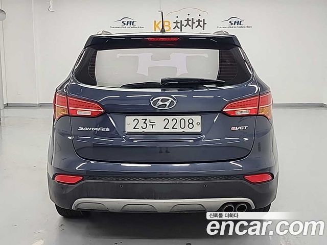 Hyundai Santa Fe (DM) Diesel(e-VGT) 2.0 2WD Premium 2013 — фото 3