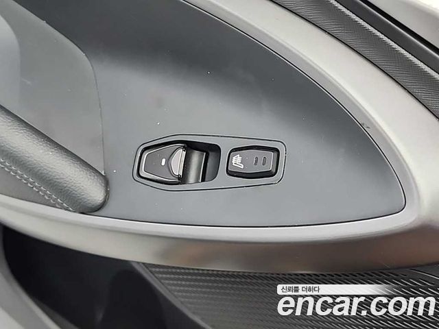 Hyundai Santa Fe (DM) Diesel(e-VGT) 2.0 2WD Premium 2013 — фото 18