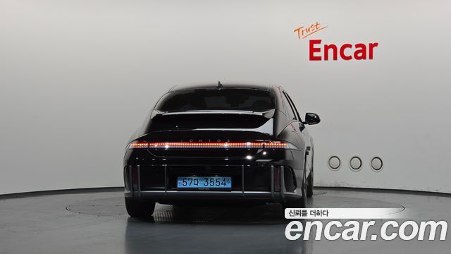 Hyundai Ioniq 6 Long Range AWD Exclusive + 2023 — фото 4