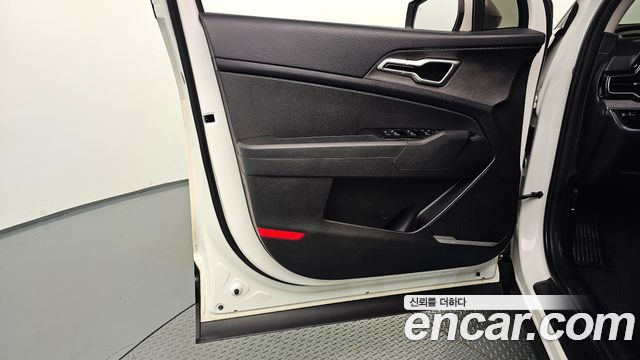 Kia Sportage (V) Gasoline 1.6 Turbo 2WD Trendy 2022 — фото 24