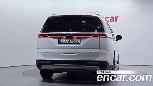 Kia Carnival (IV) Gasoline 7-Seater Signature 2023 — фото 4