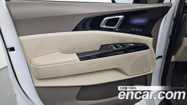 Kia Carnival (IV) Gasoline 7-Seater Signature 2023 — фото 24