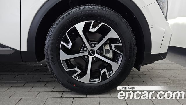 Kia Sportage Hybrid (V) Signature Gravity 2WD 2024 — фото 21