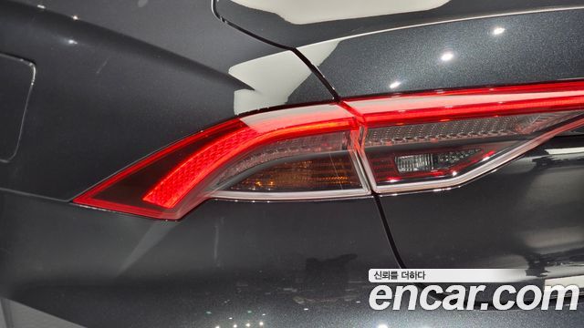 Hyundai Grandeur (IG) 3.0 LPi Premium Choice 2020 — фото 23
