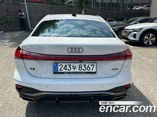 Audi A5 (B10) 40 TFSI S Line 2025 — фото 2