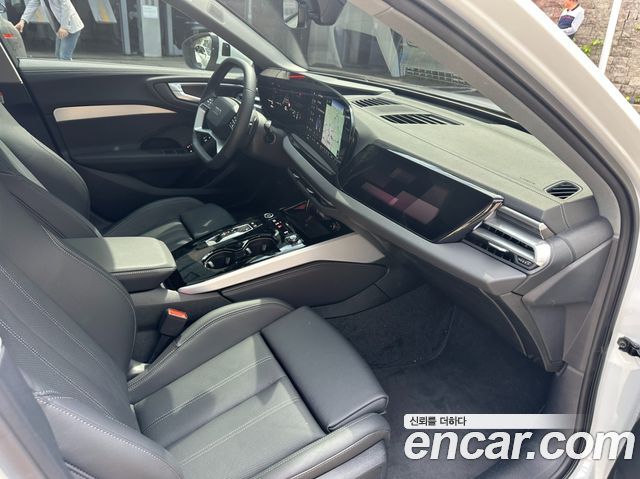 Audi A5 (B10) 40 TFSI S Line 2025 — фото 9