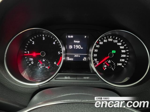 Volkswagen Polo 1.4 TDI R-Line 5th 2015 — фото 8