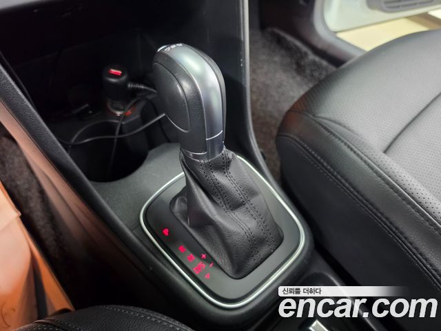 Volkswagen Polo 1.4 TDI R-Line 5th 2015 — фото 9