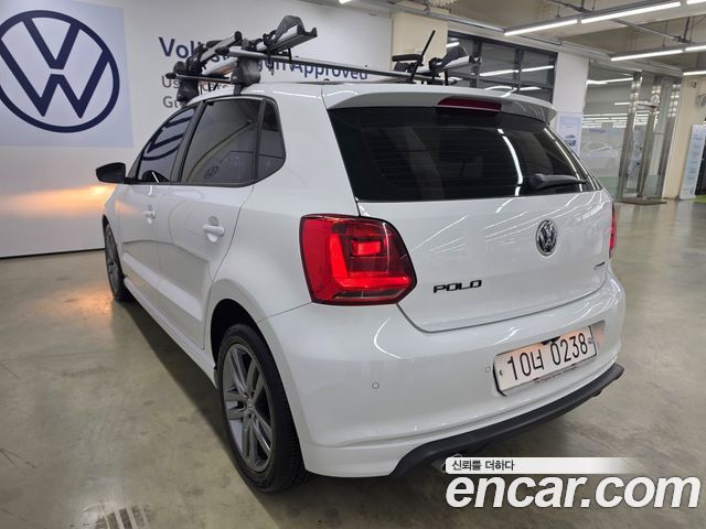 Volkswagen Polo 1.4 TDI R-Line 5th 2015 — фото 22