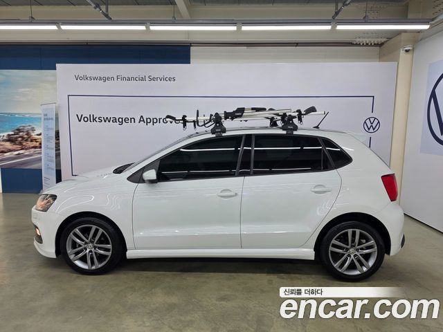 Volkswagen Polo 1.4 TDI R-Line 5th 2015 — фото 23