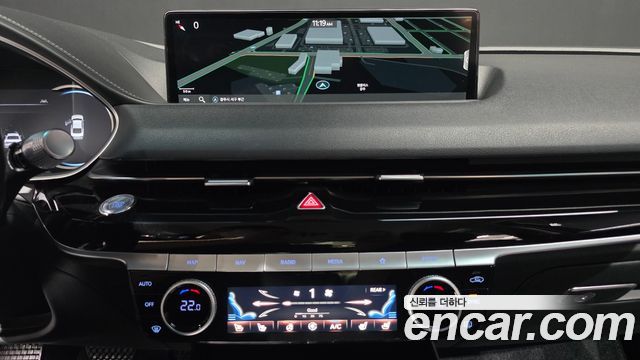 Genesis G80 (RG3) Gasoline 3.5 Turbo AWD 2022 — фото 12