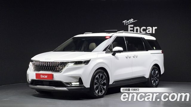 Kia Carnival (IV) Diesel 9-Seater Signature 2023 — фото 1