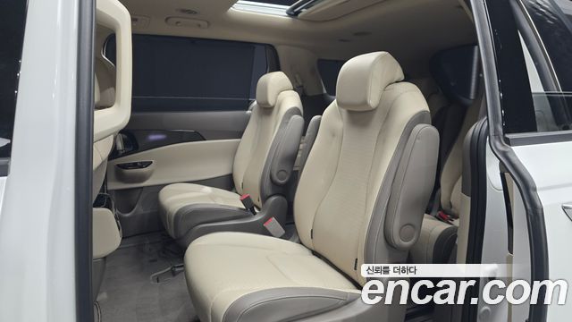 Kia Carnival (IV) Diesel 9-Seater Signature 2023 — фото 11