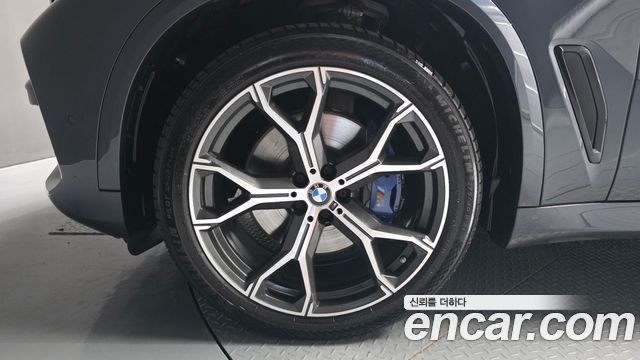 BMW X5 (G05) xDrive 30d M Sport 2022 — фото 5