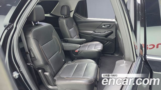 Chevrolet Traverse 3.6 AWD LT Leather Premium 2020 — фото 12