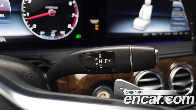 Mercedes-Benz S-Class (W222) S560L 4MATIC 2018 — фото 9