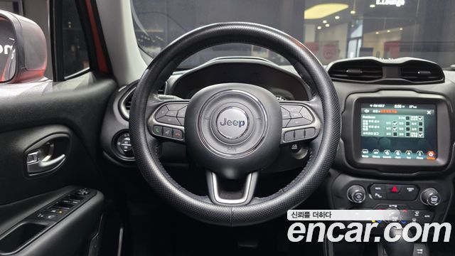 Jeep Renegade 2.4 Limited 2020 — фото 14