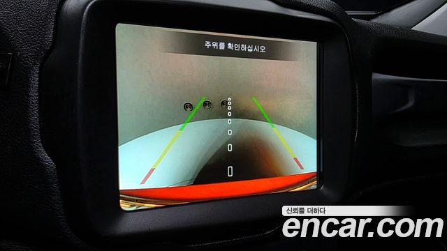 Jeep Renegade 2.4 Limited 2020 — фото 16