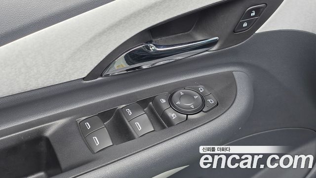 Chevrolet Bolt EV EV Premier 2018 — фото 13