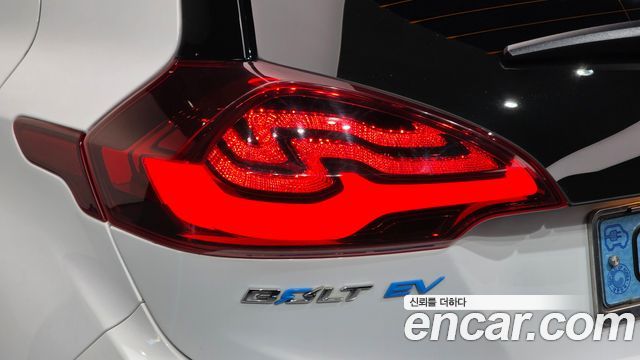 Chevrolet Bolt EV EV Premier 2018 — фото 23