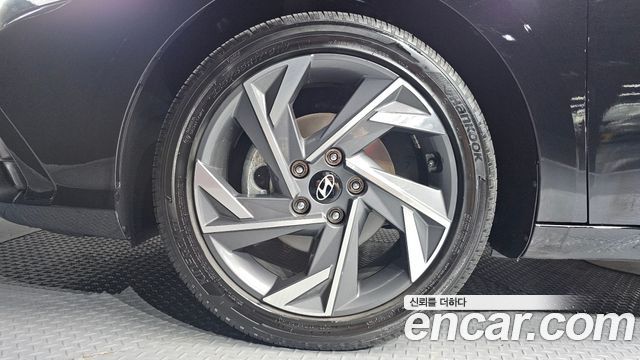 Hyundai Avante (CN7) 1.6 Inspiration 2025 — фото 5