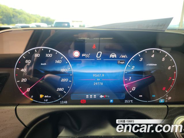 Mercedes-Benz E-Class (W214) E200 Avantgarde 2024 — фото 8