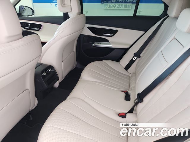 Mercedes-Benz E-Class (W214) E200 Avantgarde 2024 — фото 10