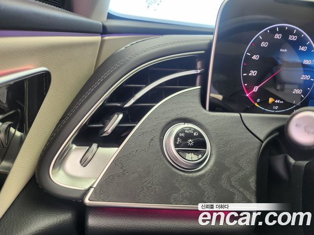Mercedes-Benz E-Class (W214) E200 Avantgarde 2024 — фото 21