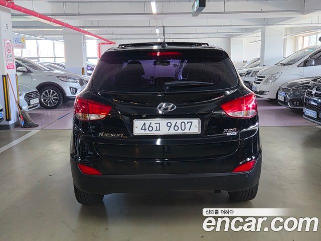 Hyundai Tucson ix Diesel 2WD X20 Smart 2013 — фото 5