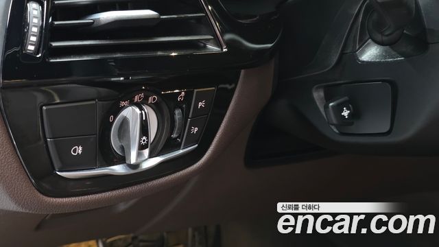 BMW 6 Series GT (G32) 620d xDrive M Sport 2023 — фото 15