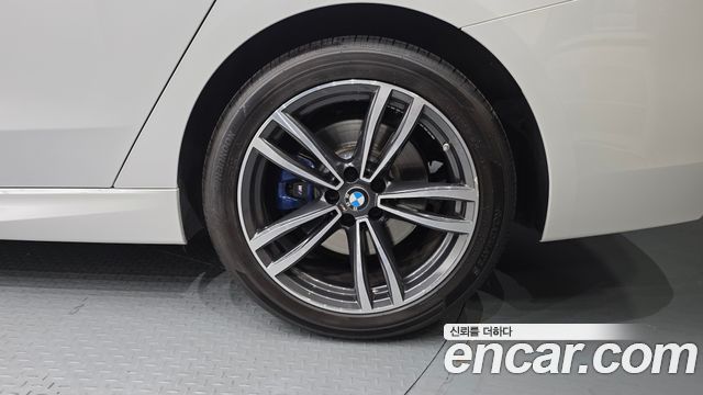 BMW 6 Series GT (G32) 620d xDrive M Sport 2023 — фото 21